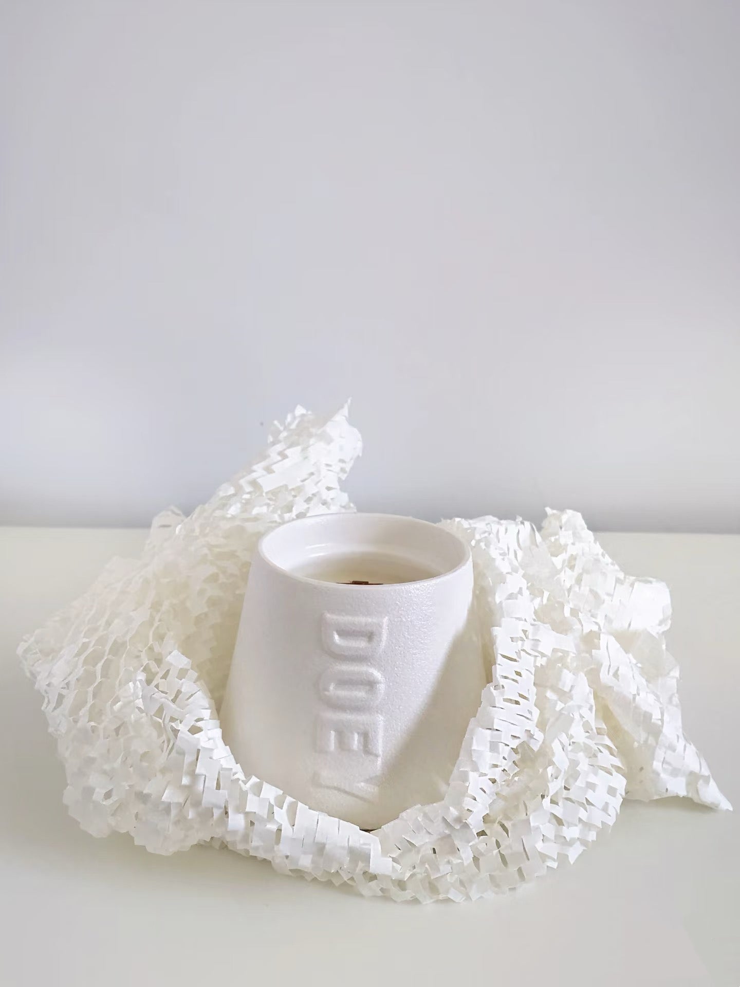 Lit Up | Pure Jasmine & White Tea Sculptural Candle